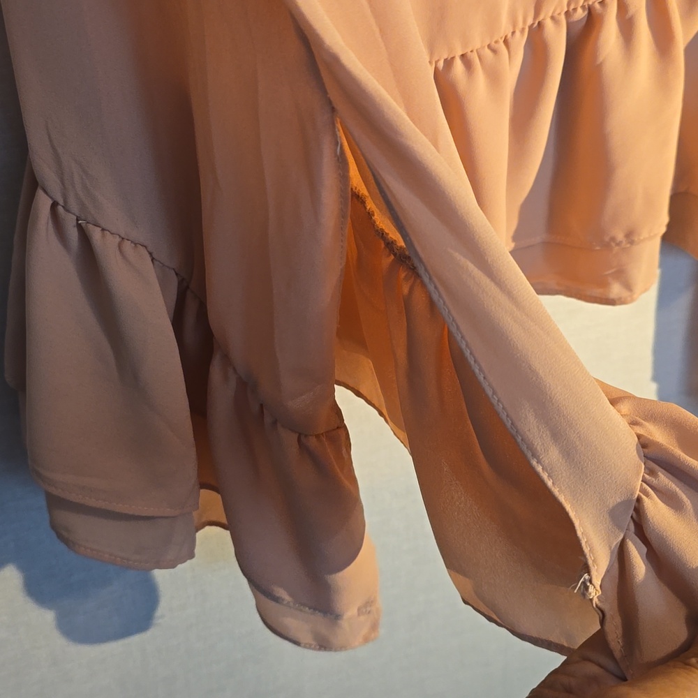 Women's Blush Pink Ruffle Hem Long Sleeve Top - Picture 3 of 5